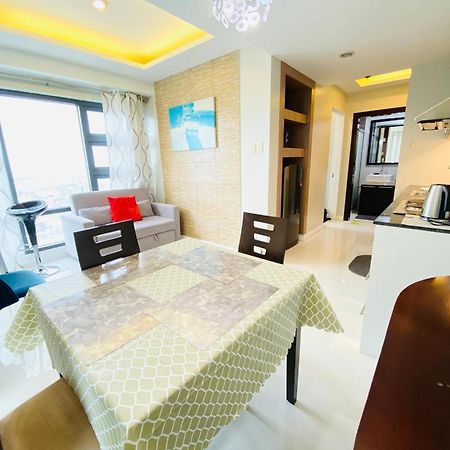Cebu City Suites Ramos Tower By P&J Екстериор снимка
