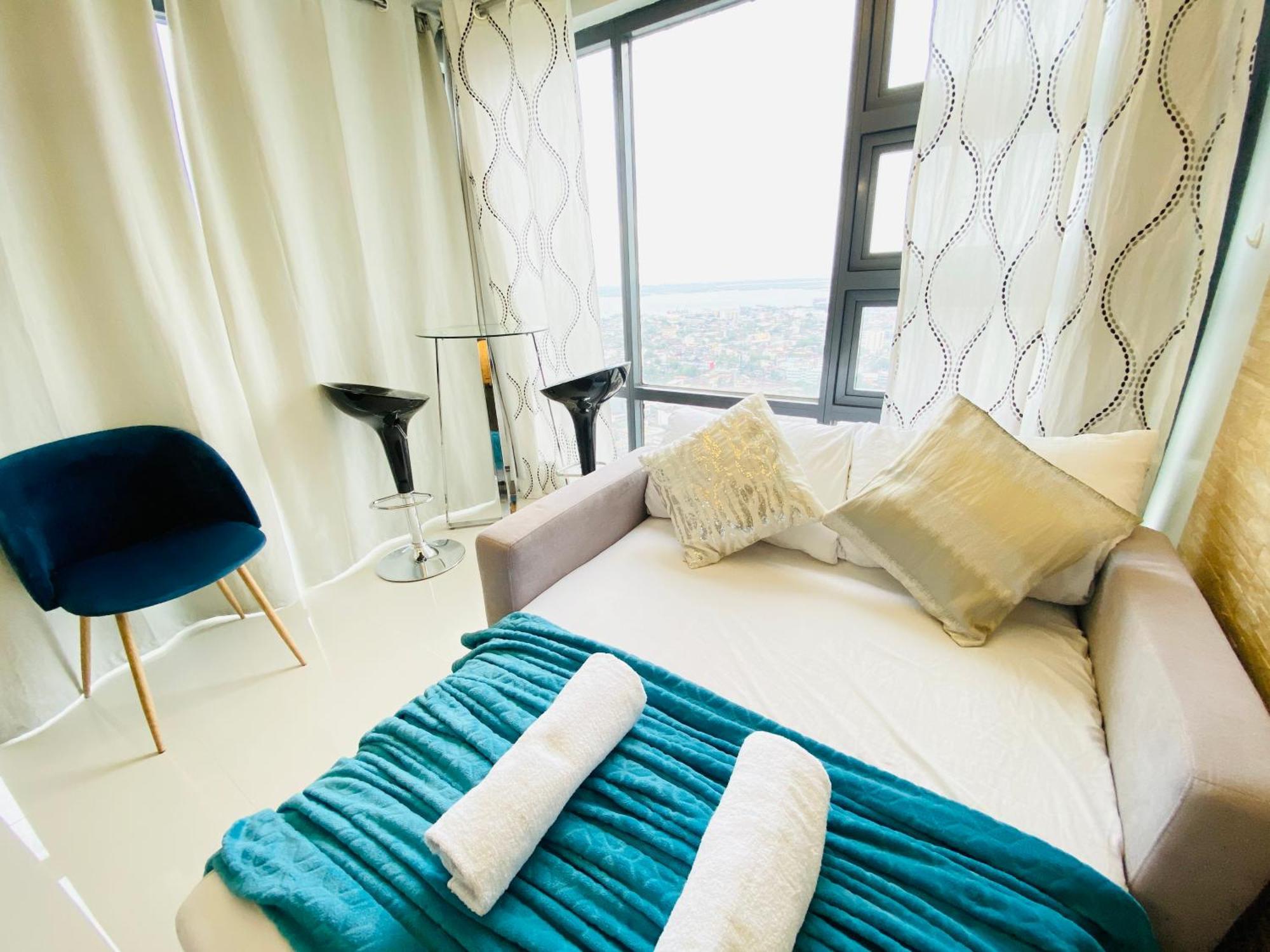 Cebu City Suites Ramos Tower By P&J Екстериор снимка